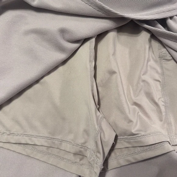 Move Theology Athletic Skort Size S - Picture 4 of 5